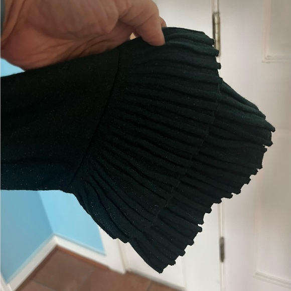 Chico’s Lurex Pleat Sleeve Pullover Sweater Emerald Green Shimmery Size M - Picture 4 of 11